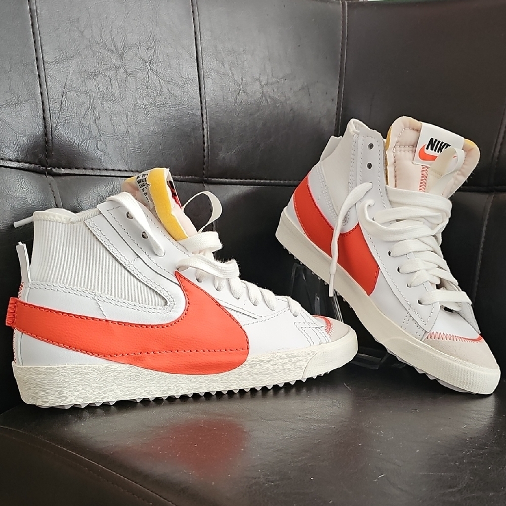 Nike Mens Blazer Mid 77 Jumbo. Orange And White. Never Worn,only Tried On.
